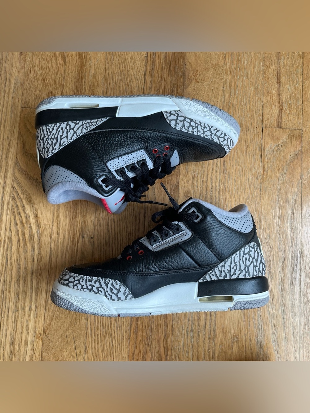 Air Jordan retro og cement 3 size 5.5Y or womens 7